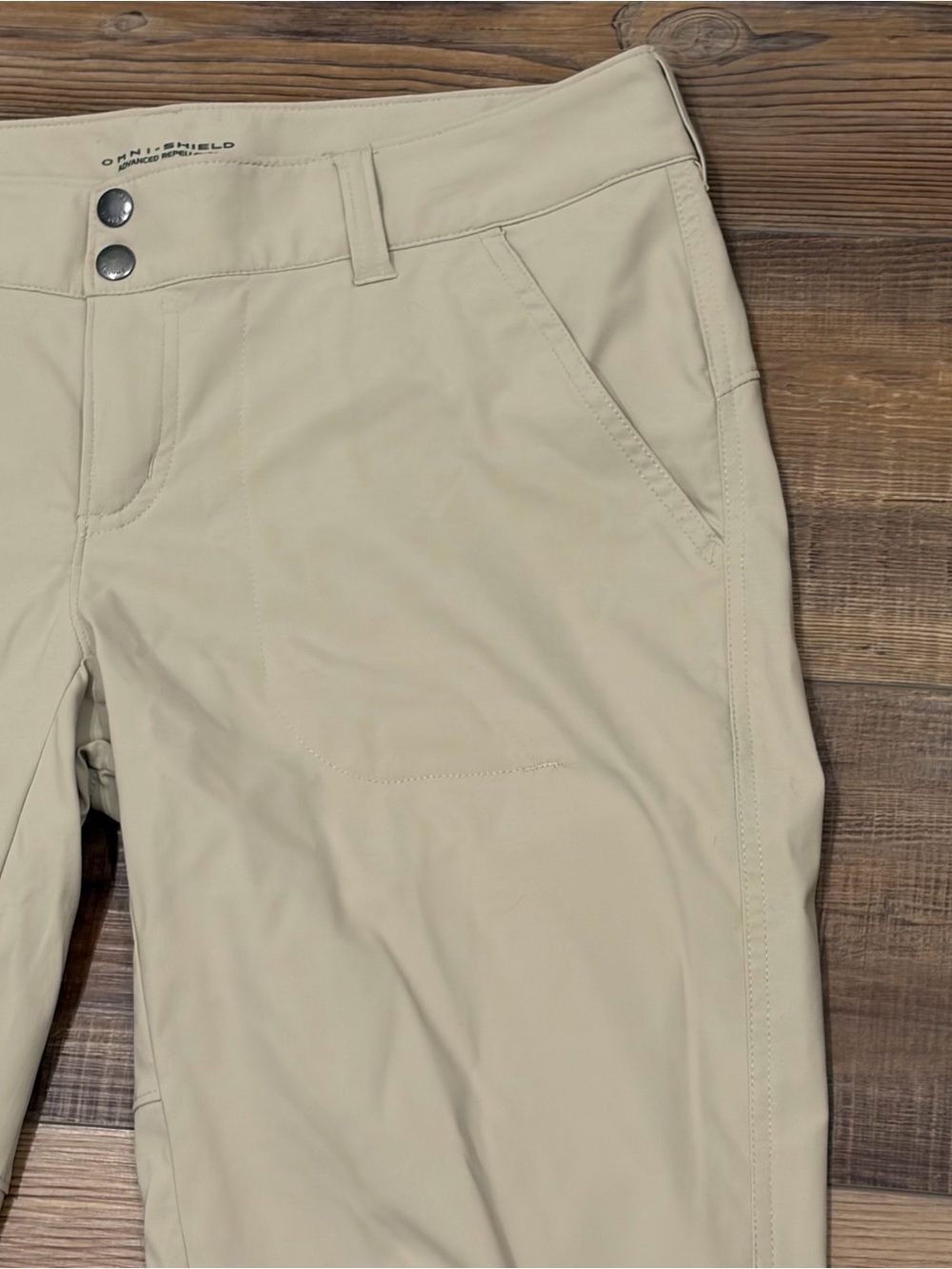 Columbia Women's Saturday Trail II Knee Pants outdoor beige light weight - Picture 4 of 14